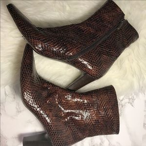 Aquatalia Brown Snakeskin Italian Booties size 10